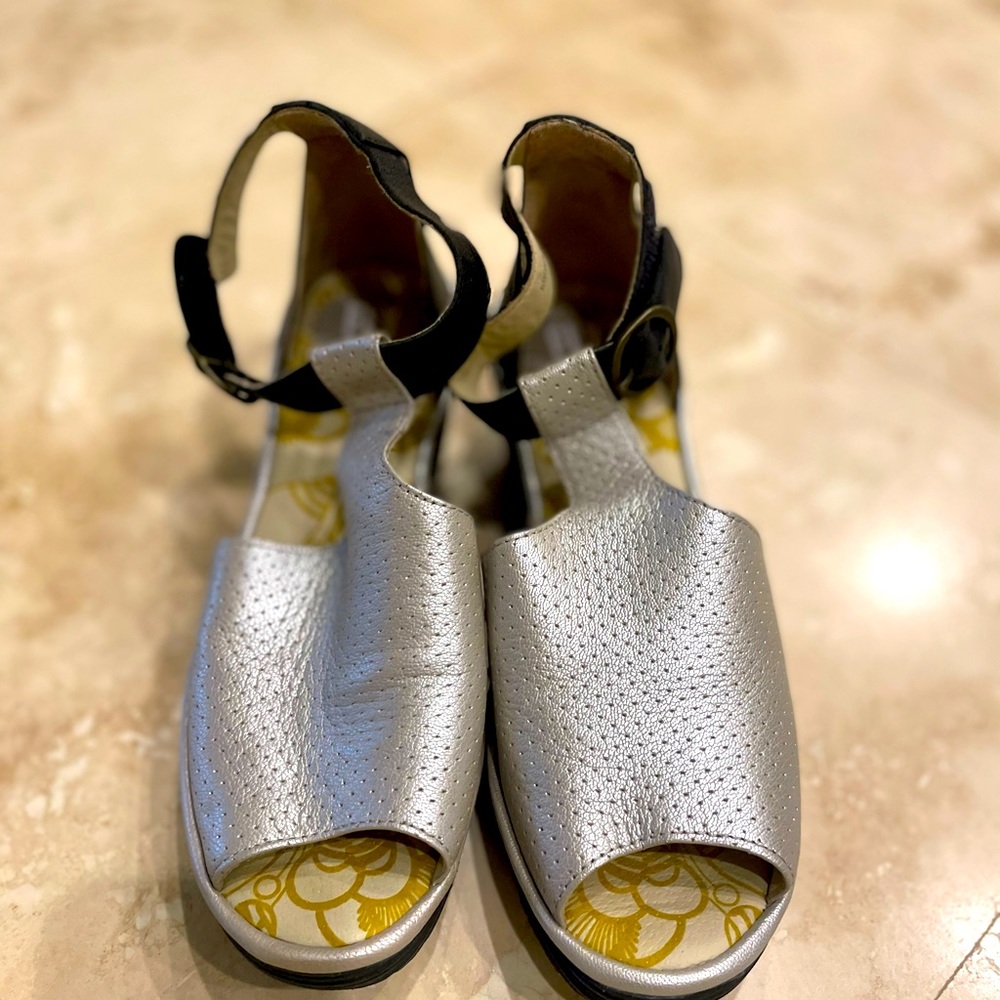 Fly London T-Bar Metallic Wedge